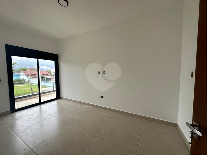 Foto REO1099305