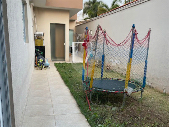 Foto REO1099313