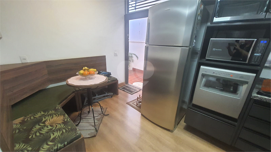 Foto REO1099330