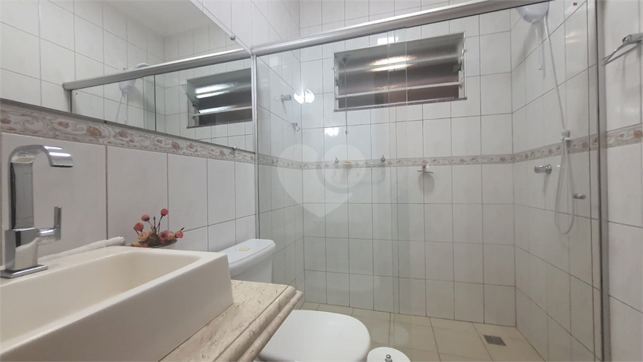 Foto REO1099330