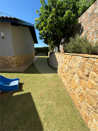 Foto REO1099365