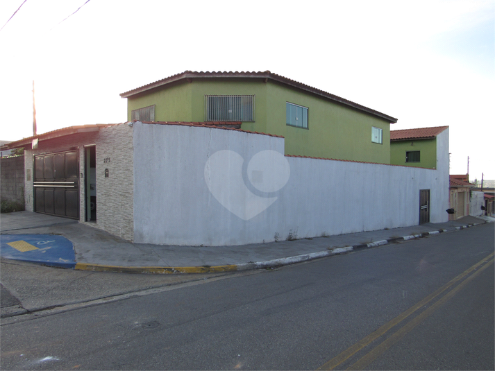 Foto REO1099376