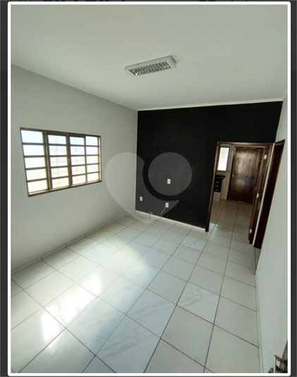Foto REO1099381