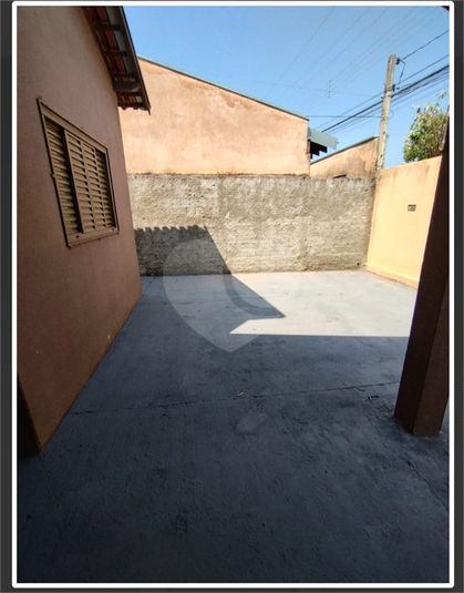 Foto REO1099381