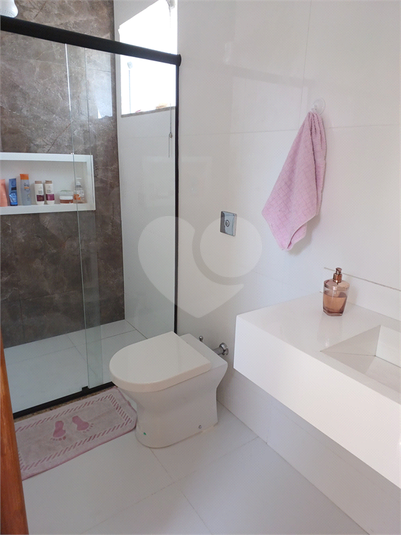 Foto REO1099389