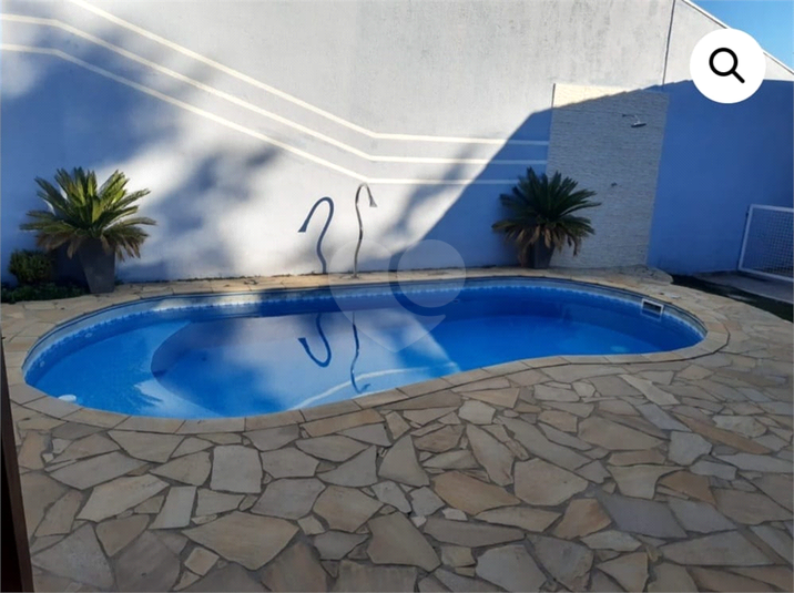 Foto REO1099398