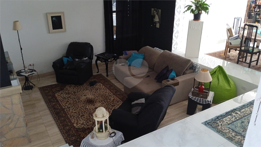 Foto REO1099400