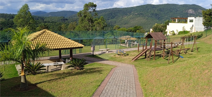 Foto REO1099400