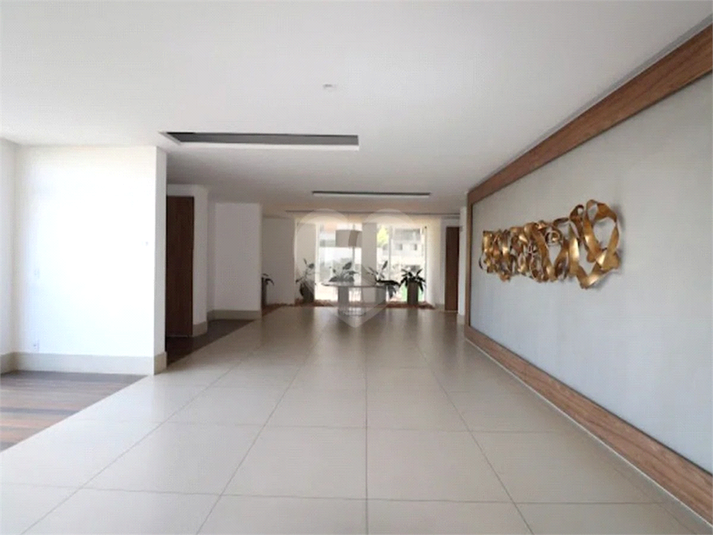 Foto REO1099409