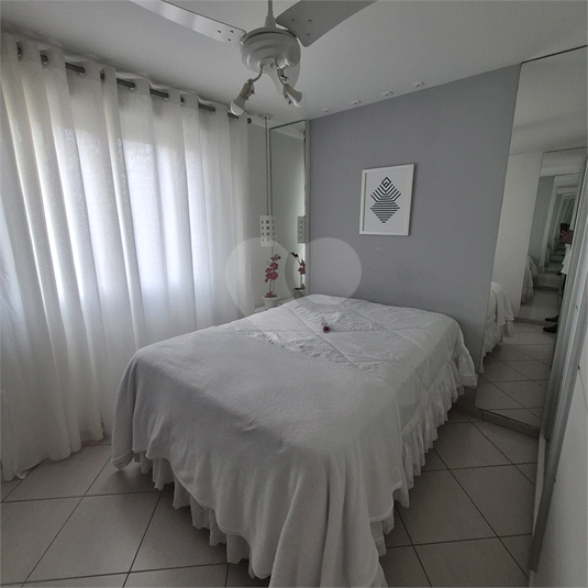 Foto REO1099499