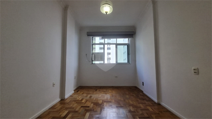 Foto REO1099510