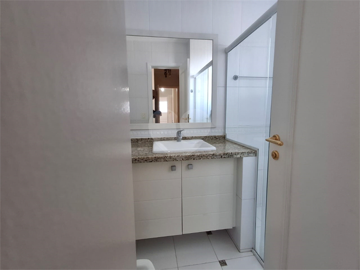 Foto REO1099530