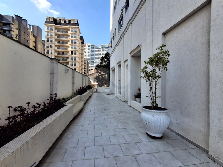 Foto REO1099530