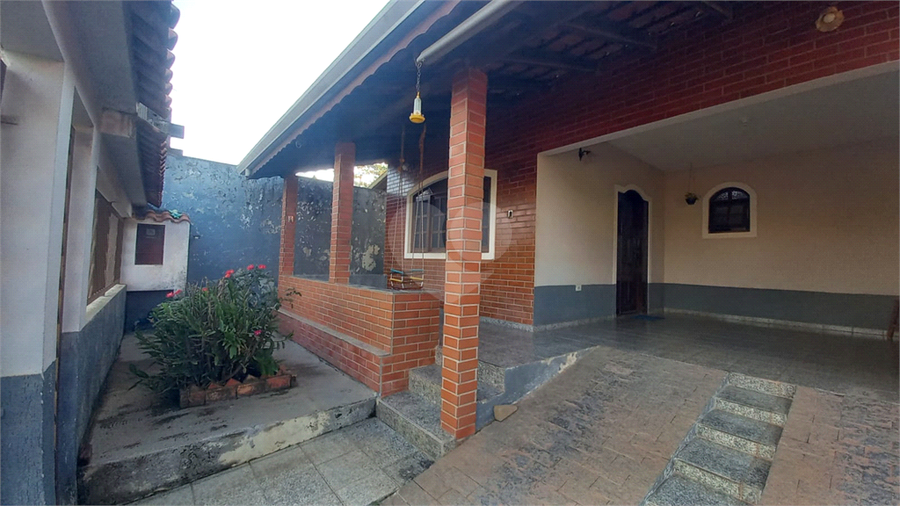 Foto REO1099549