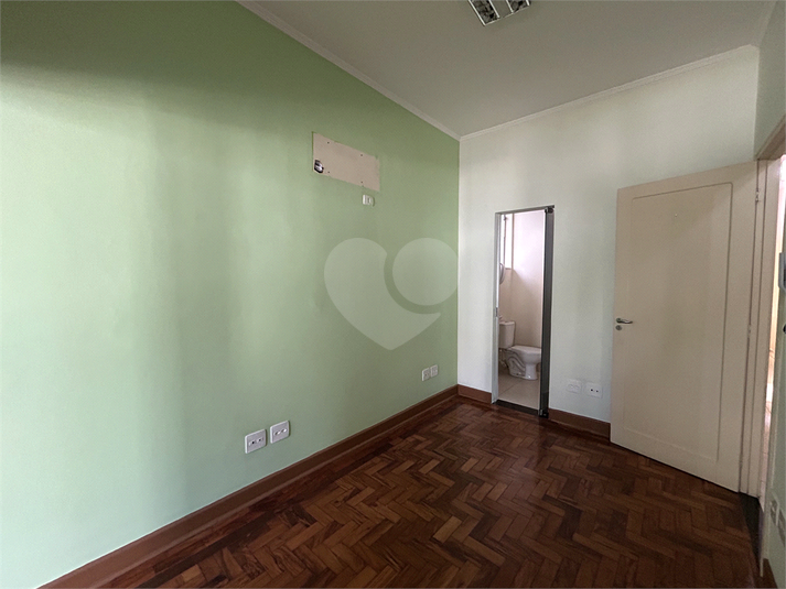 Foto REO1099556
