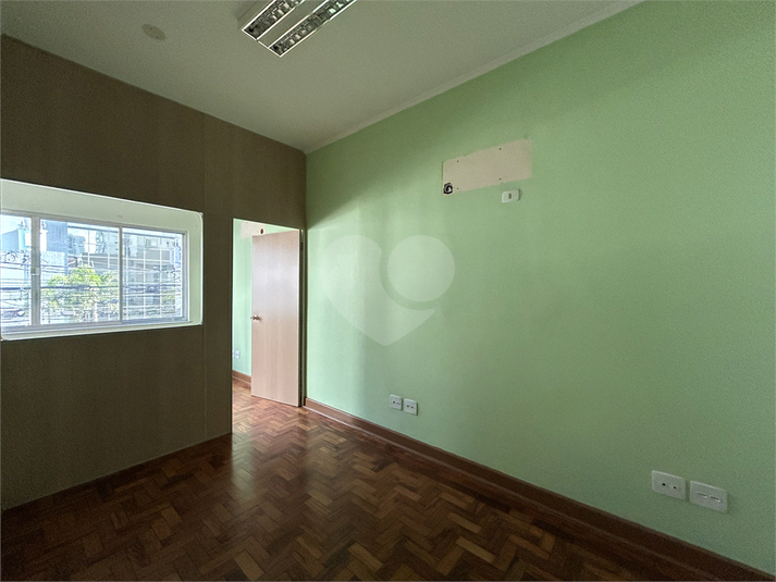 Foto REO1099556