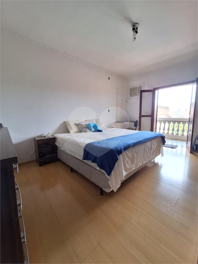 Foto REO1099565