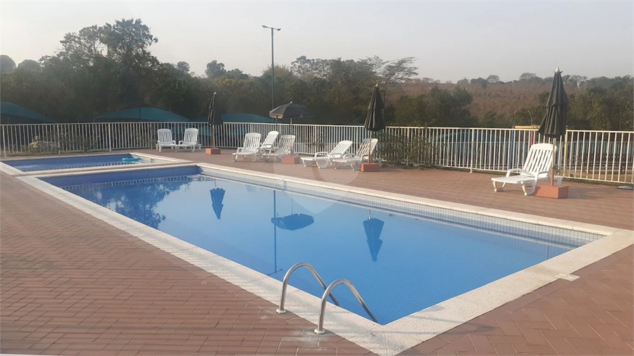 Foto REO1099584