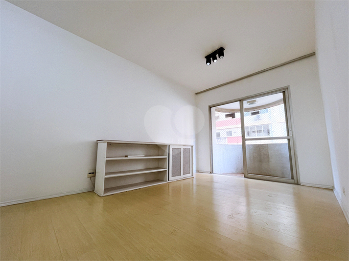 Foto REO1099632