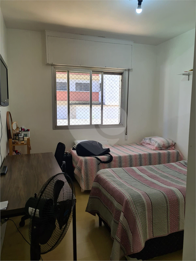 Foto REO1099632