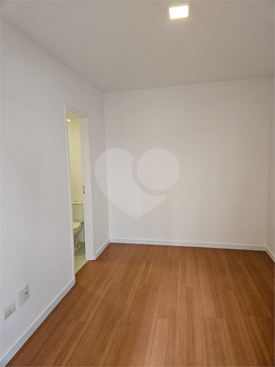 Foto REO1099634
