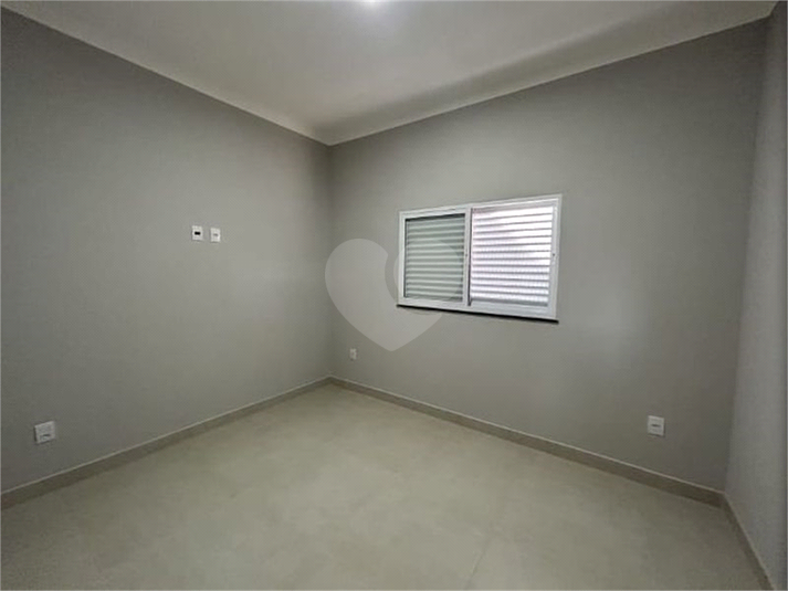 Foto REO1099681