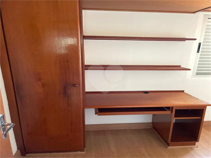 Foto REO1099684