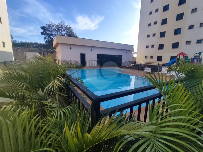 Foto REO1099693