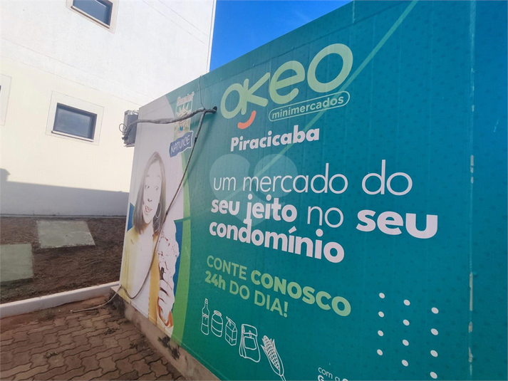 Foto REO1099693