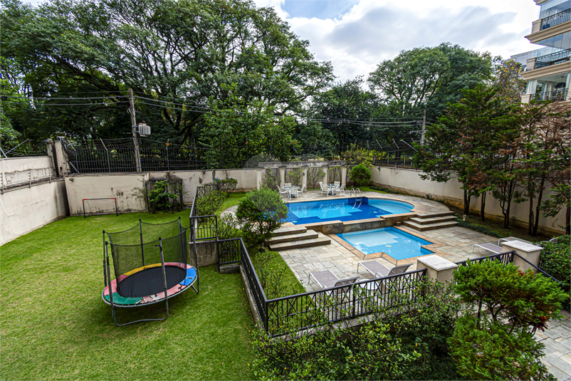 Foto REO1099704
