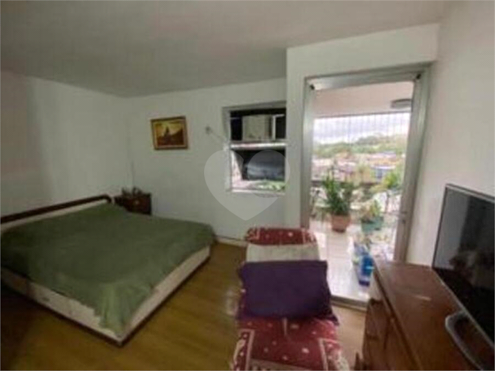 Foto REO1099705