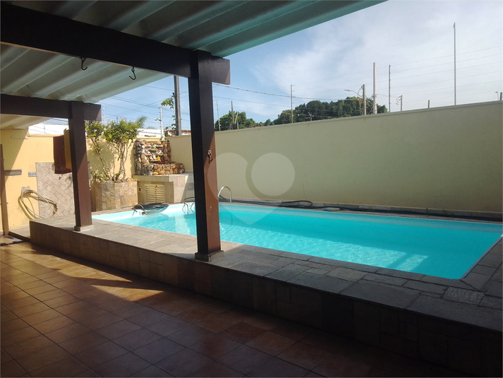 Foto REO1099726