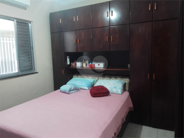 Foto REO1099726