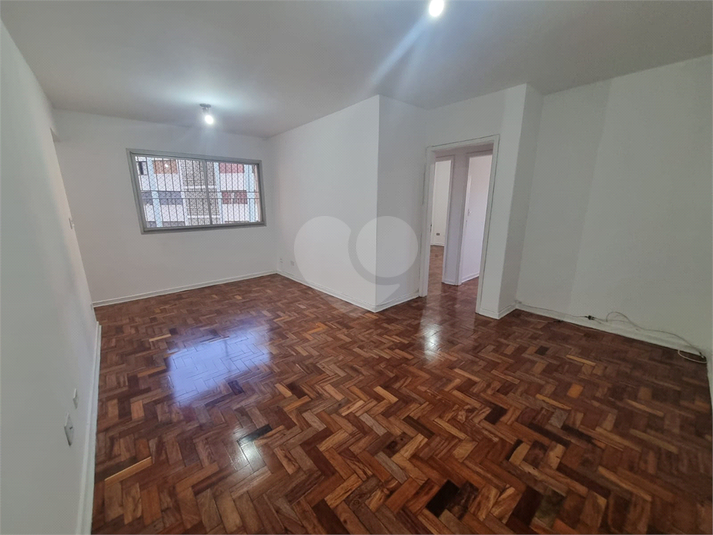 Foto REO1099742
