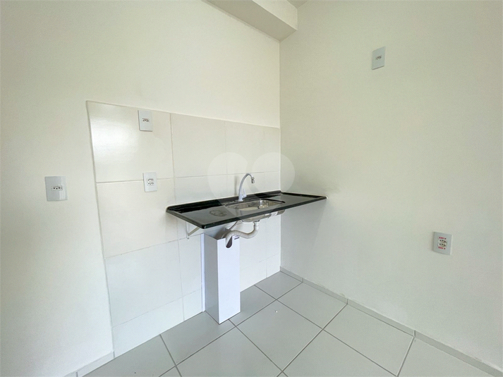 Foto REO1099756