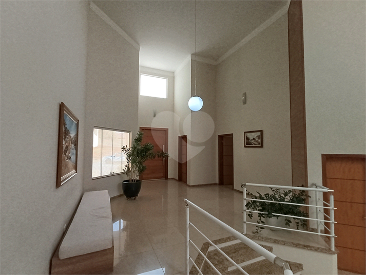 Foto REO1099774