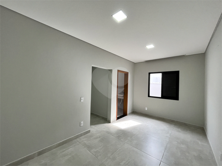 Foto REO1099780