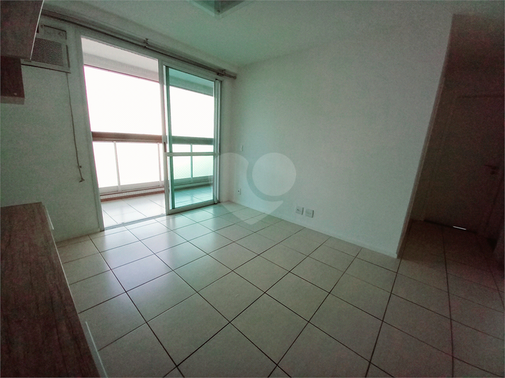 Foto REO1099784