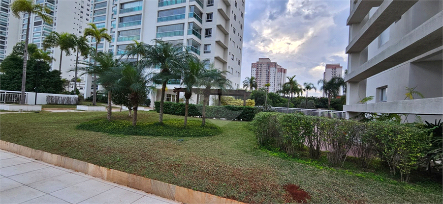 Foto REO1099786