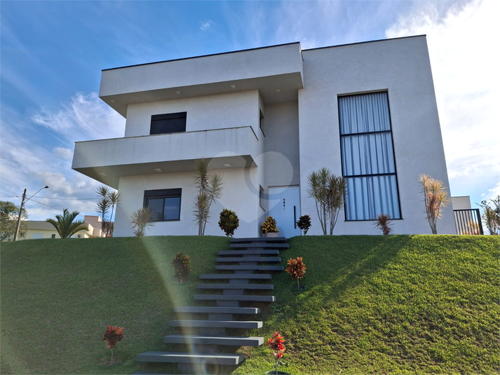 Foto REO1099787