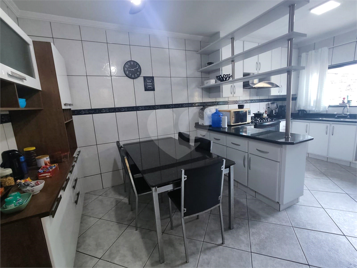 Foto REO1099822
