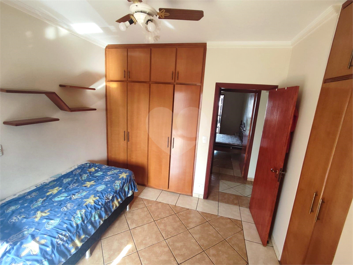 Foto REO1099822