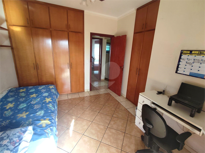 Foto REO1099822