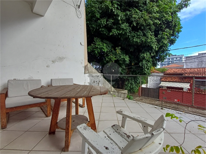 Foto REO1099825