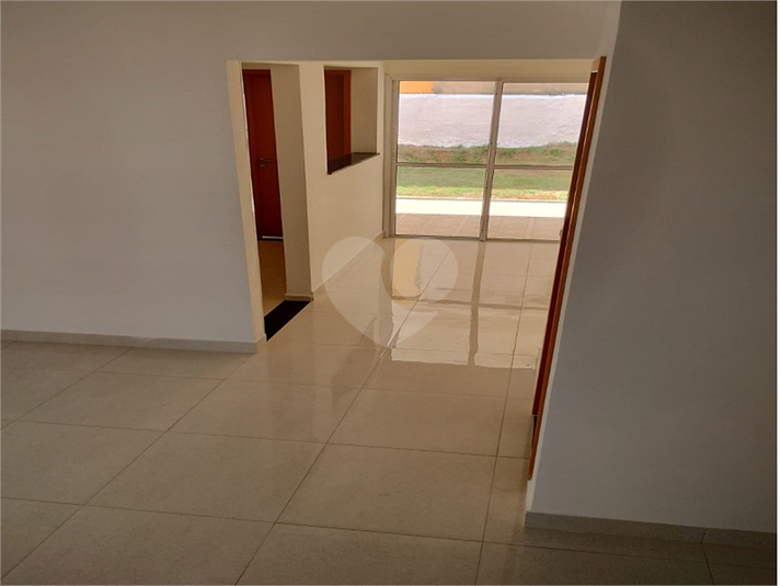Foto REO1099826