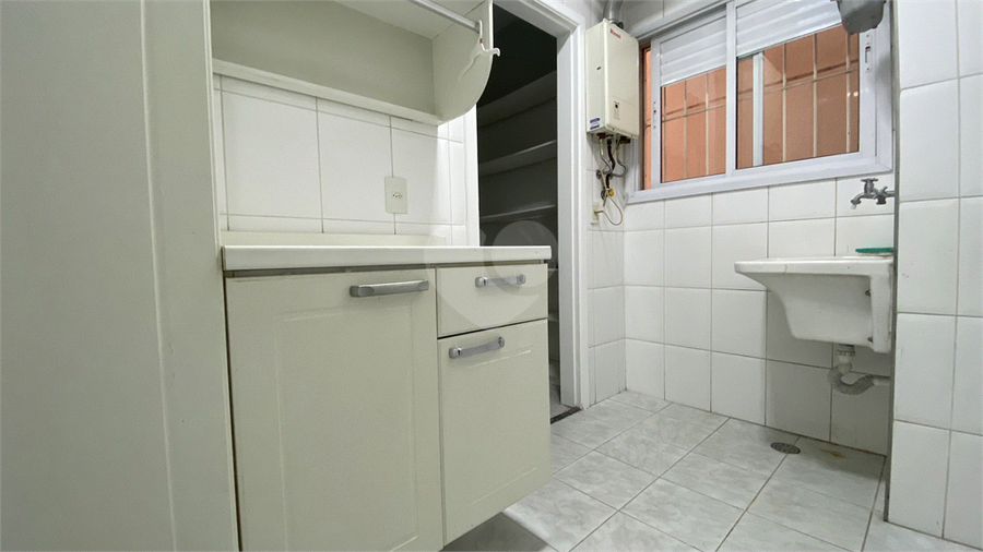 Foto REO1099836