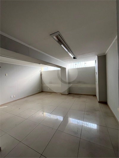 Foto REO1099845