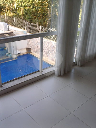 Foto REO1099886