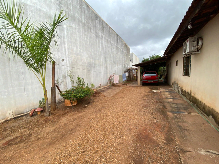 Foto REO1099952