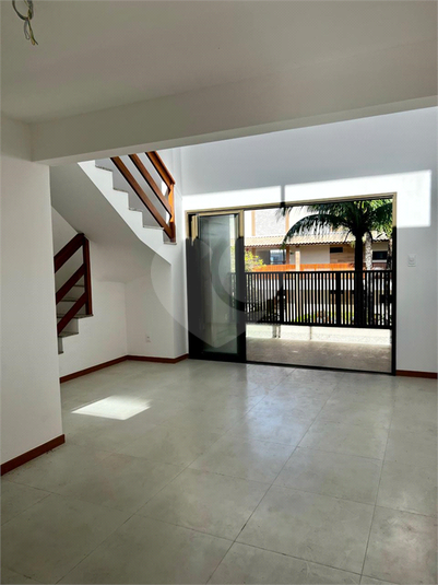 Foto REO1099960